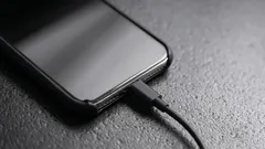 Kuinka ladata puhelinta niin, että akku kestää vuosia – yhden yksinkertaisen säännön avulla.